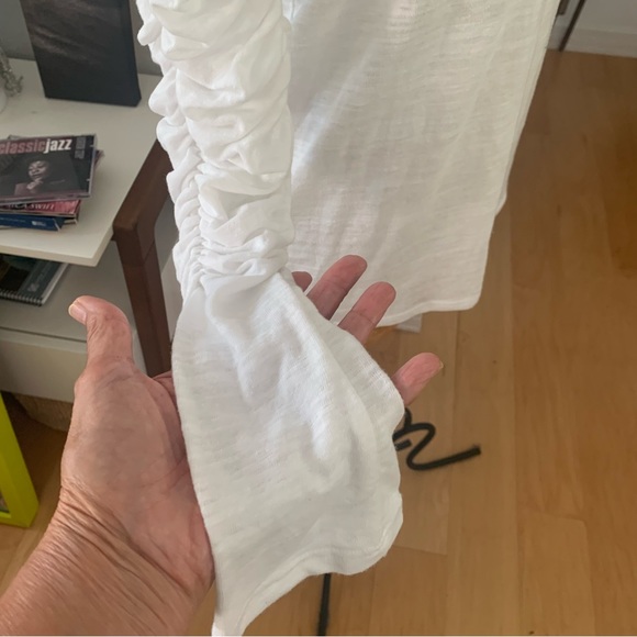 Free People We The Free long sleeved white tee shirt with ruched sleeves - Picture 8 of 9